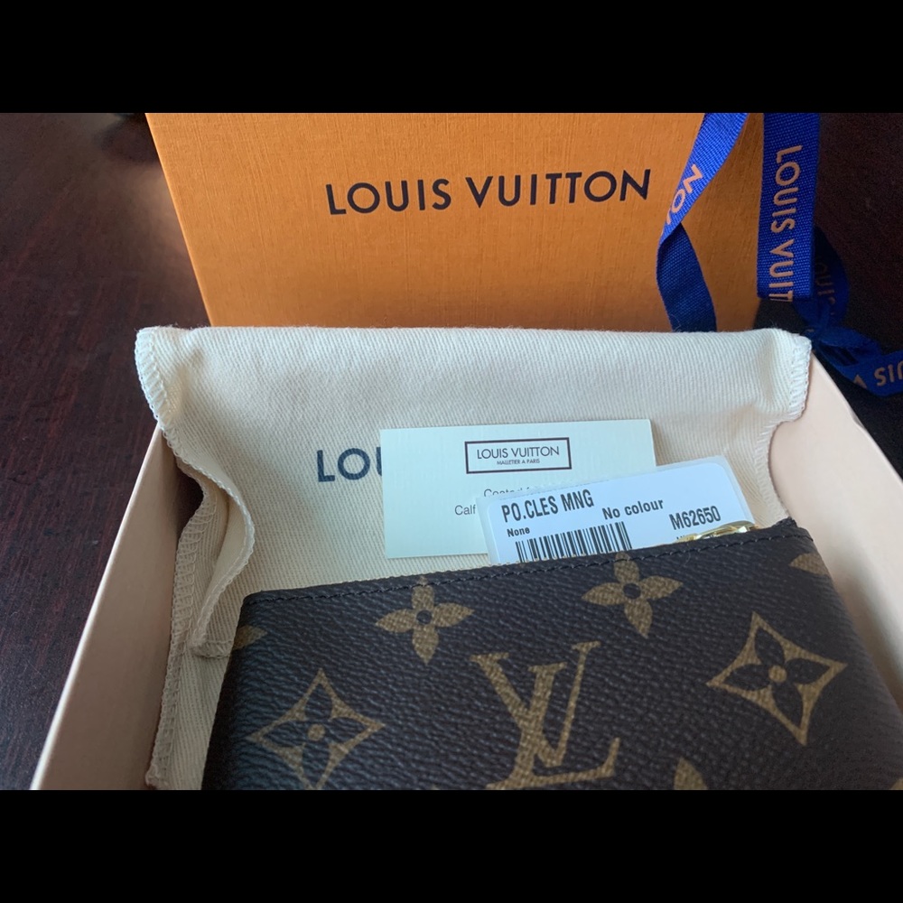 Louis Vuitton key pouch